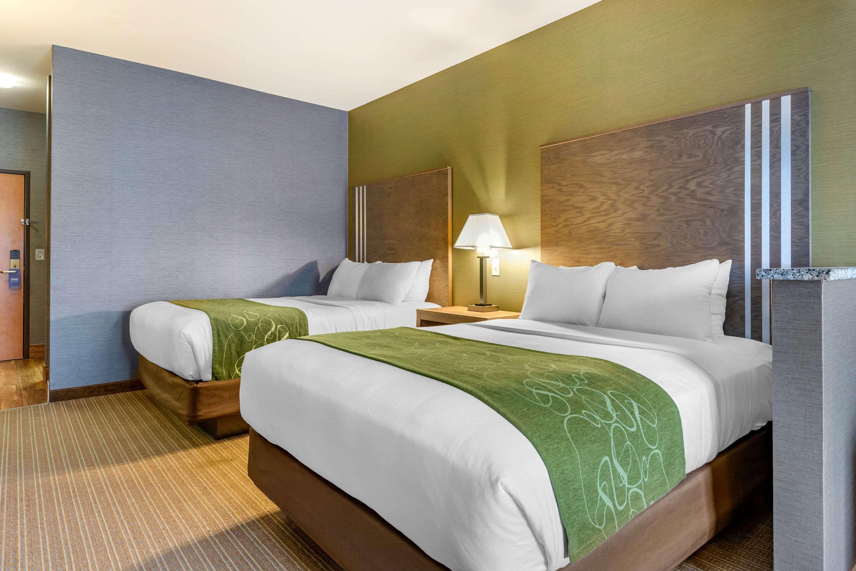 Comfort Suites Southgate-Detroit Екстер'єр фото