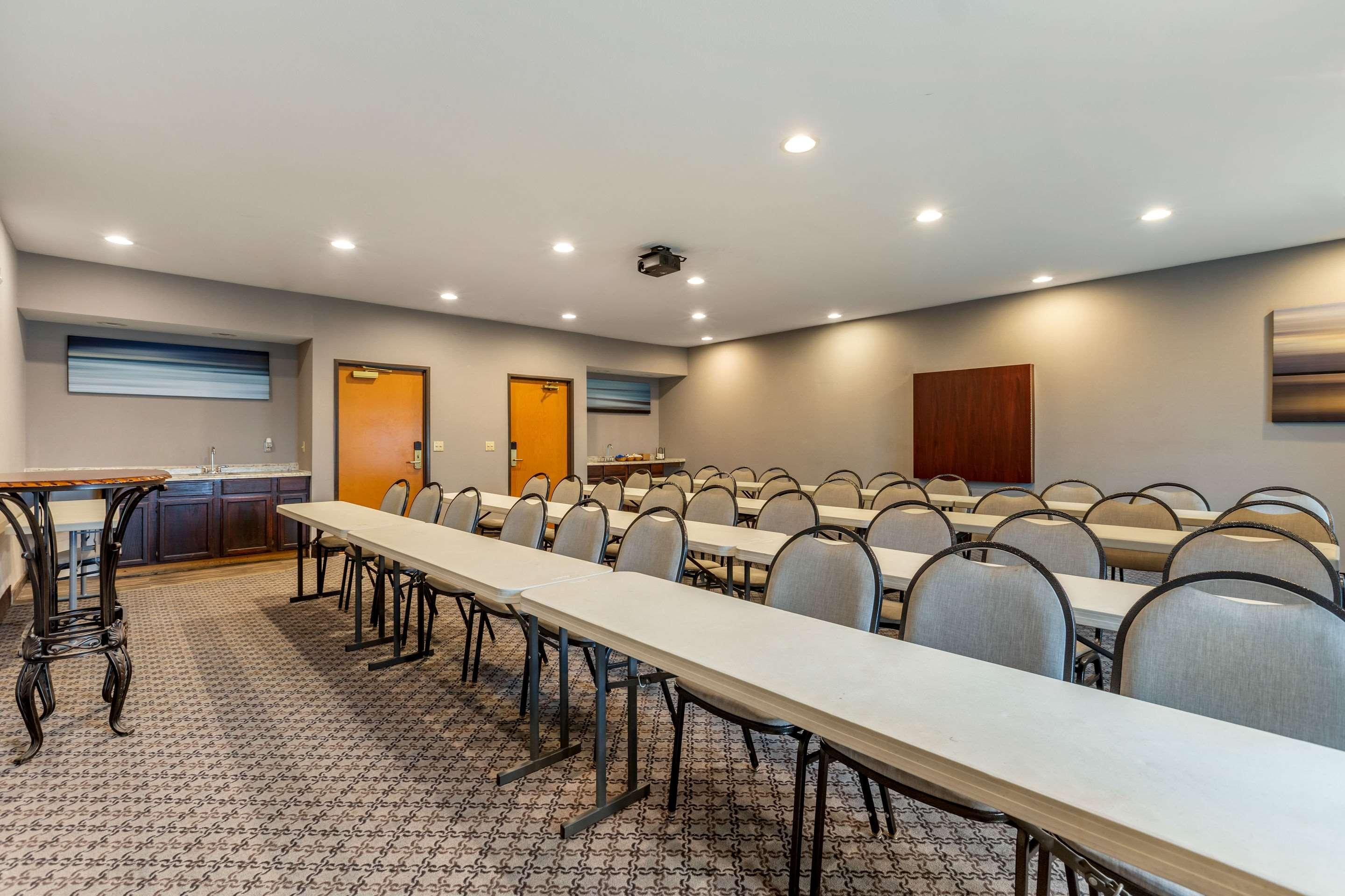 Comfort Suites Southgate-Detroit Екстер'єр фото